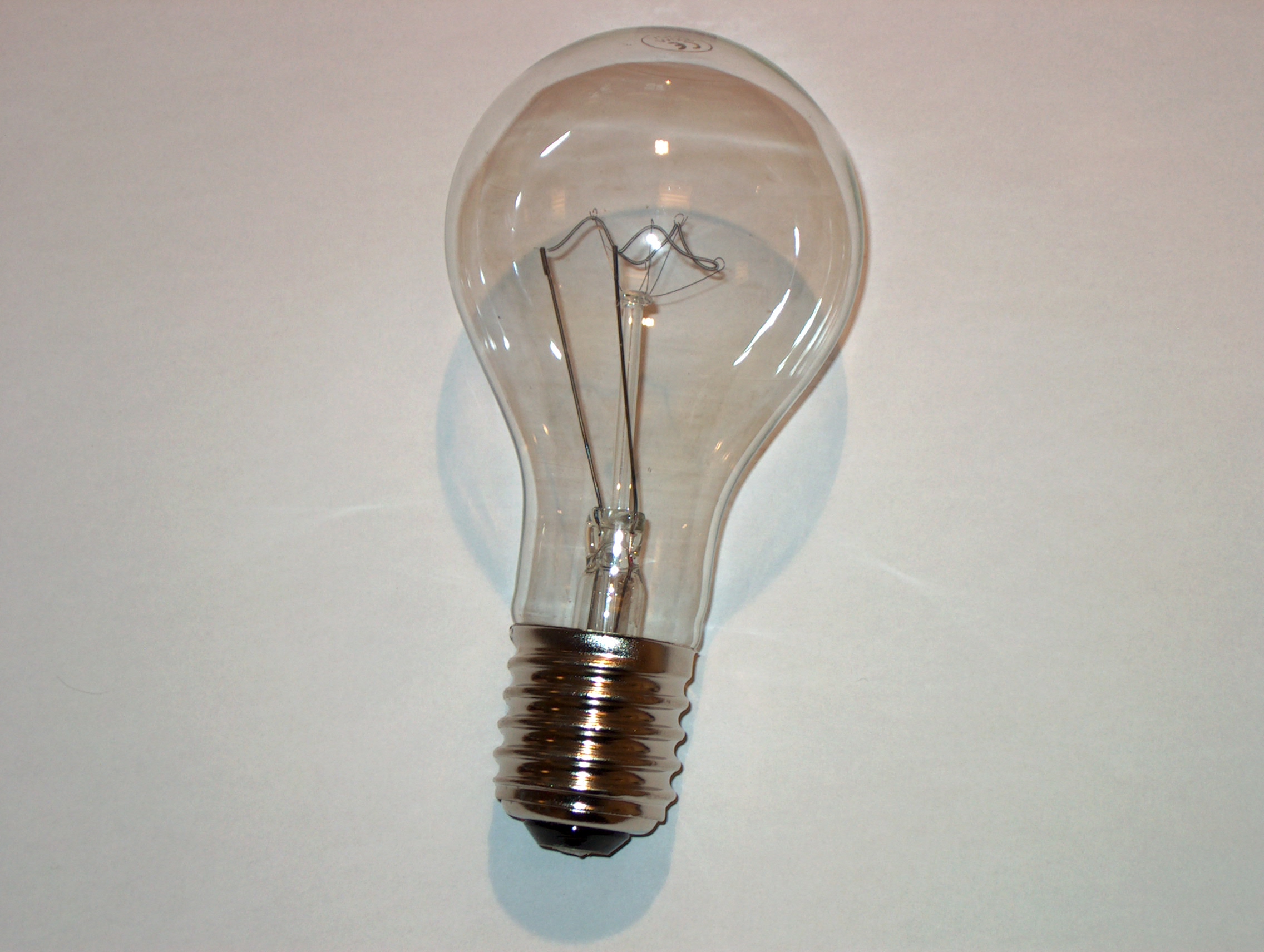 500W Klar E40